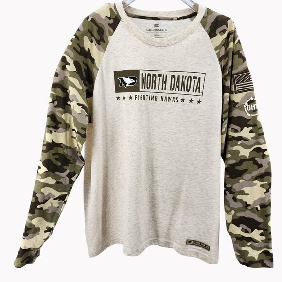 North Dakota Fighting Hawks Mens XXL Camouflage Raglan T-Shirt - Picture 1 of 10